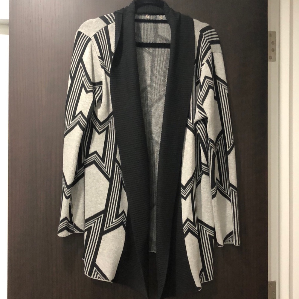 ANAMA Jacquai Printed Open Cardigan